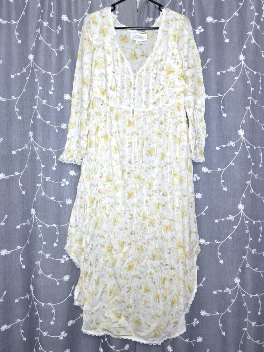 Vintage Victoria's Secret Country Quality Cottons Floral Print Nightgown LARGE